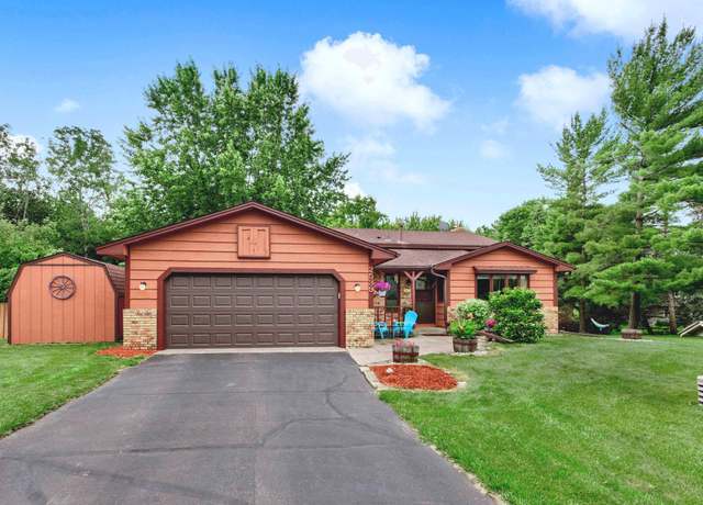 Property at 2539 83rd Ct N, Brooklyn Park, MN 55444, 4 beds, 2 baths