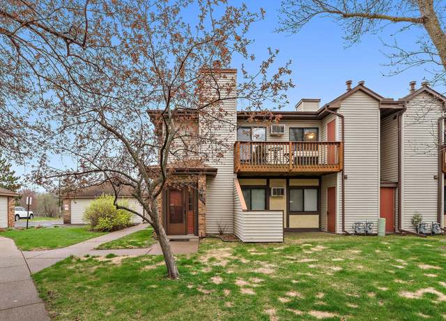 Property at 2071 Parkside Dr #30, Saint Paul, MN 55119, 1 bed, 1 bath