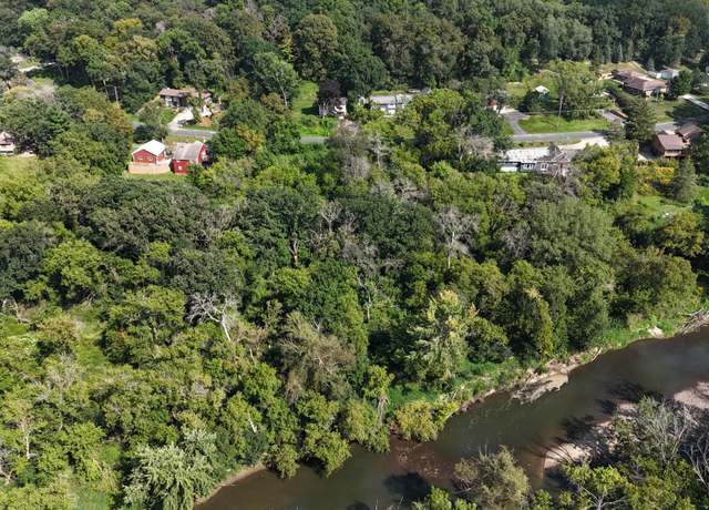 Property at 2421 East River Rd NE, Rochester, MN 55906