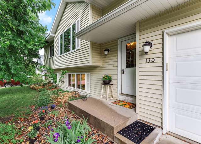 Property at 130 7th St NW, Maple Lake, MN 55358, 4 beds, 2 baths