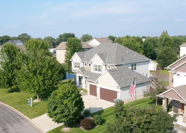 Property at 10412 Florida Ave N, Brooklyn Park, MN 55445, 5 beds, 5 baths