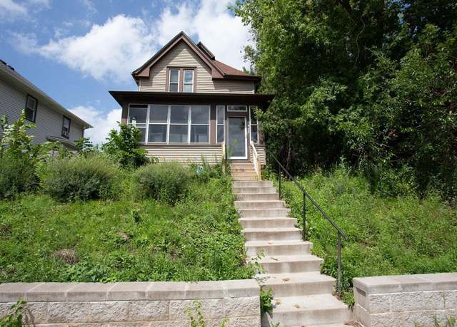 Property at 1011 Minnehaha Ave E, Saint Paul, MN 55106, 4 beds, 2 baths