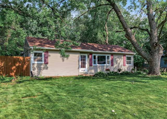 Property at 8209 11th Ave S, Bloomington, MN 55420, 3 beds, 1 bath