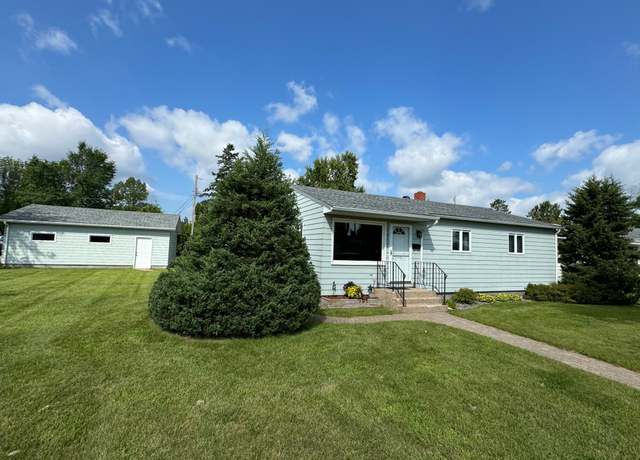 Property at 1807 Minnesota Ct NW, Bemidji, MN 56601, 3 beds, 2 baths