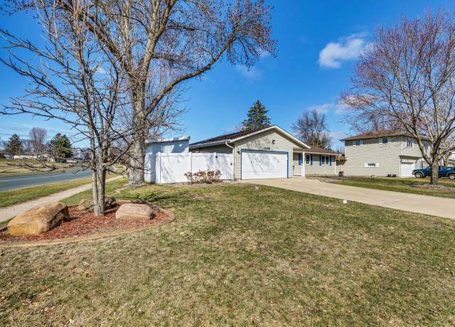 Property at 1356 Honeysuckle Ln, Hastings, MN 55033, 3 beds, 2 baths
