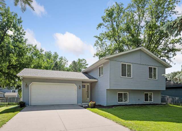 Property at 6520 Nathan Ln N, Maple Grove, MN 55369, 4 beds, 2 baths