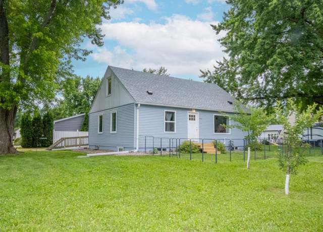 Property at 1109 Adams St, Mankato, MN 56001, 3 beds, 2 baths