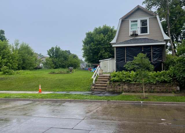 Property at 2604 Oliver Ave N, Minneapolis, MN 55411, 2 beds, 1 bath