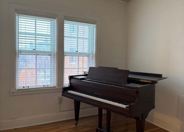 Property at 2615 Park Ave #320, Minneapolis, MN 55407, 2 beds, 1 bath