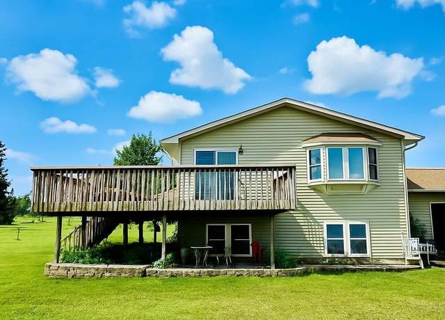 Property at 43838 Falcon Ave, Harris, MN 55032, 4 beds, 2 baths