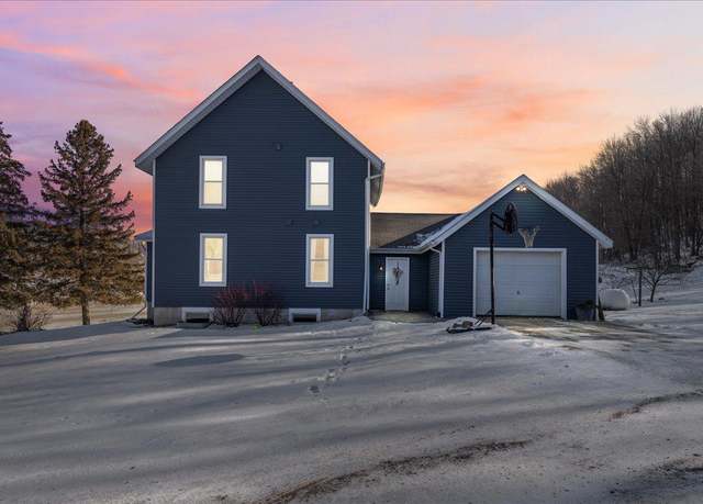 Property at W8375 650th Ave, River Falls, WI 54003, 3 beds, 3 baths