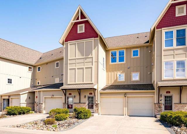Property at 2024 Water St #10, Duluth, MN 55812, 2 beds, 2 baths