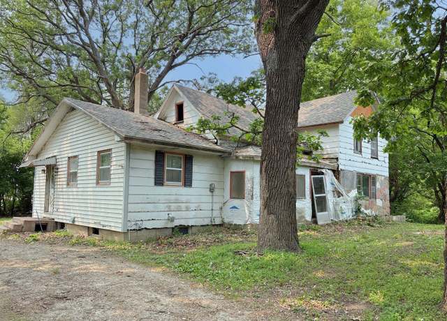 Property at 18752 Canby Way, Wells Twp, MN 55021, 3 beds, 1 bath