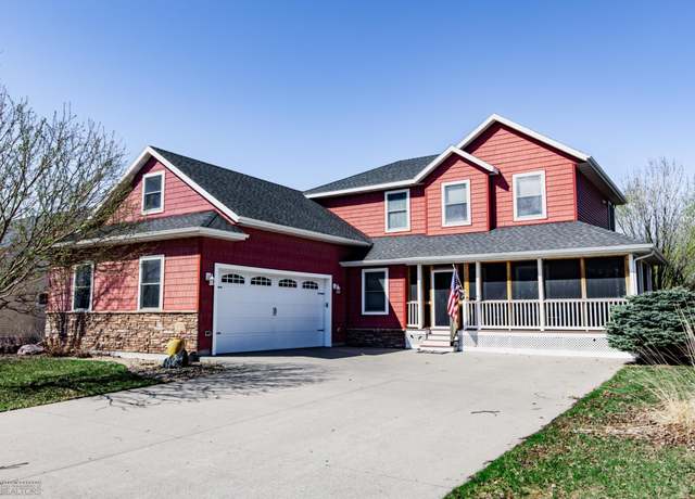 Property at 3722 Norman Ct S, Fargo, ND 58104, 4 beds, 4 baths