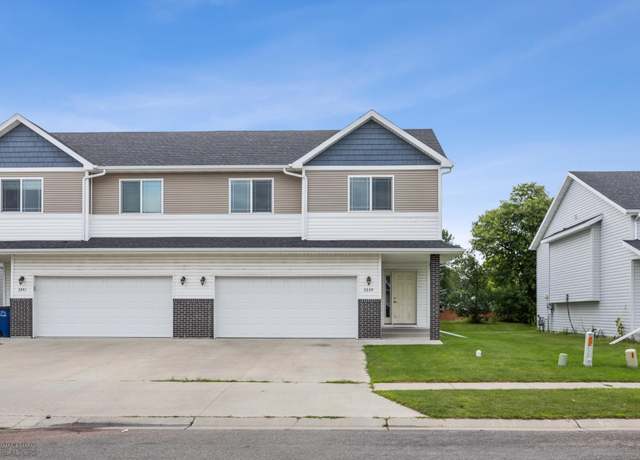 Property at 2239 35th Street Cir S, Moorhead, MN 56560, 3 beds, 3 baths