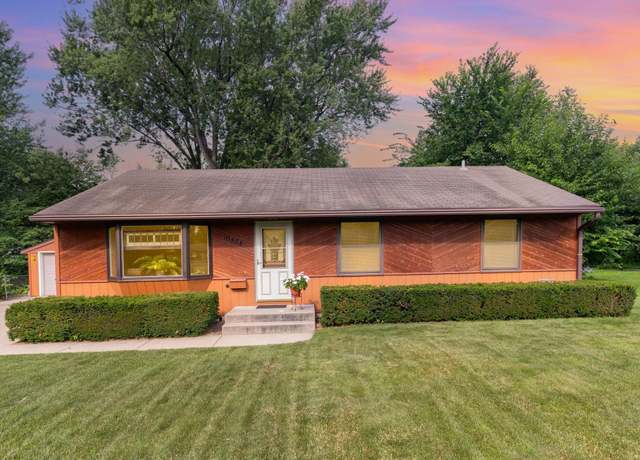 Property at 10424 Zenith Ave S, Bloomington, MN 55431, 3 beds, 2 baths