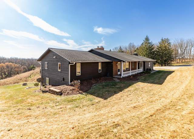 Property at 2700 115th St NW, Oronoco, MN 55960, 3 beds, 4 baths