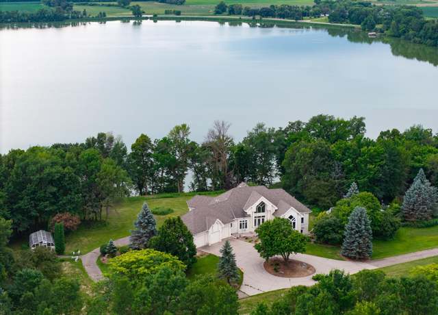 Property at 21551 Vergus Ave, Prior Lake, MN 55372, 5 beds, 5 baths