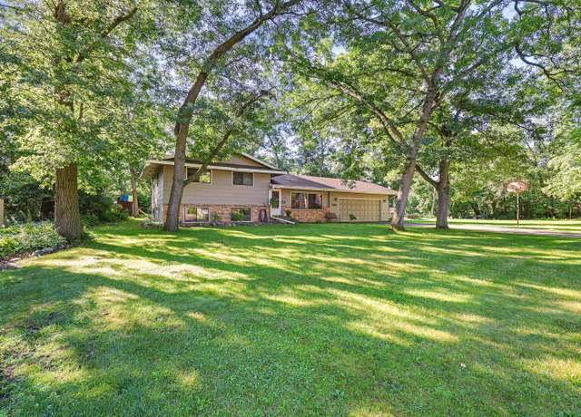 Property at 17876 Ixonia Ave, Lakeville, MN 55044, 4 beds, 2 baths