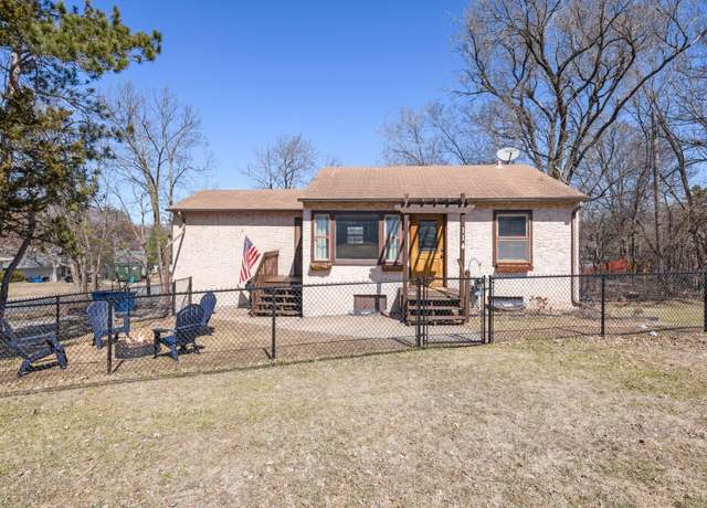 Property at 114 Mission Rd W, Bloomington, MN 55420, 3 beds, 2 baths