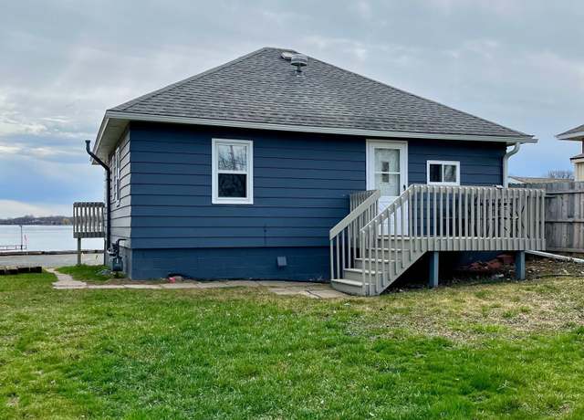 Property at 516 Park Island Rd #1, Center City, MN 55012, 1 bed, 1 bath