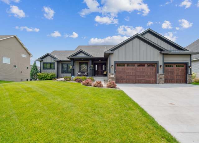 Property at 928 Pheasant Run S, Circle Pines, MN 55014, 3 beds, 3 baths