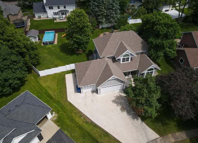 Property at 2668 Waterford Ct, Saint Cloud, MN 56301, 4 beds, 4 baths