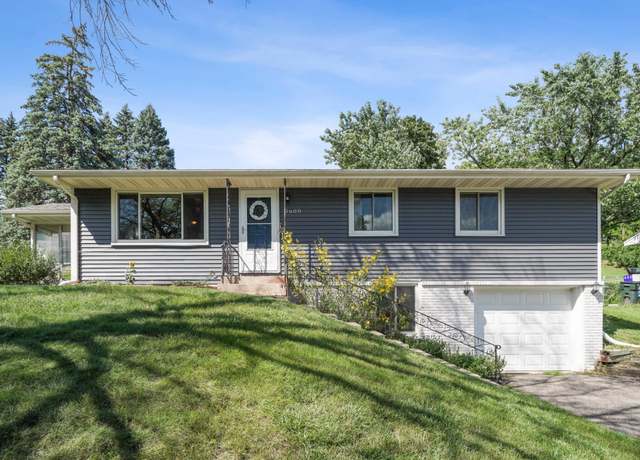 Property at 5600 W 107th St, Bloomington, MN 55437, 3 beds, 1 bath