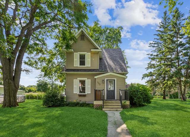 Property at 113 5th Ave NE, Norwood Young America, MN 55397, 3 beds, 3 baths