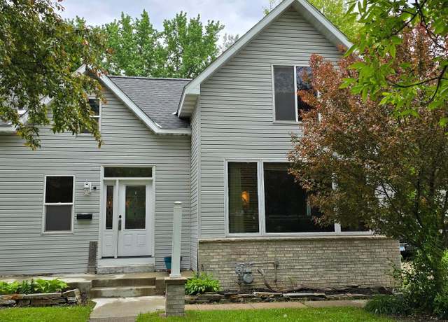 Property at 526 Mound St, Owatonna, MN 55060, 3 beds, 2 baths