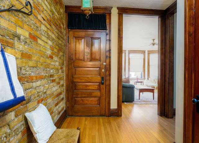 Property at 63 Avon St S #36, Saint Paul, MN 55105, 3 beds, 1 bath