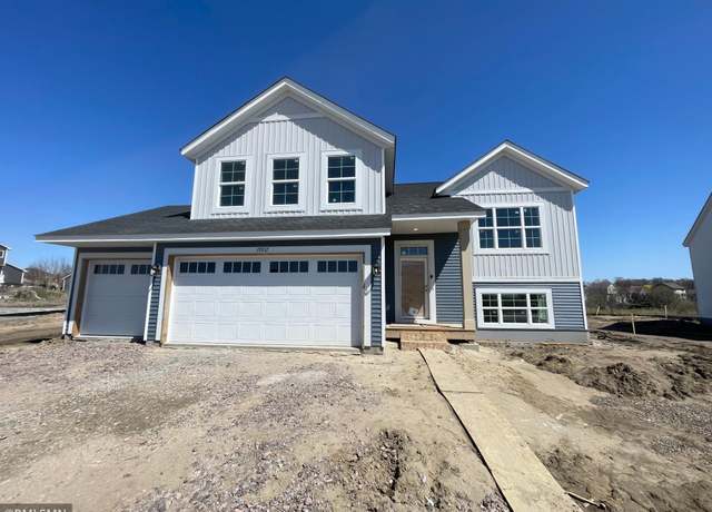 Property at 19937 English Ln N, Forest Lake, MN 55025, 5 beds, 3 baths