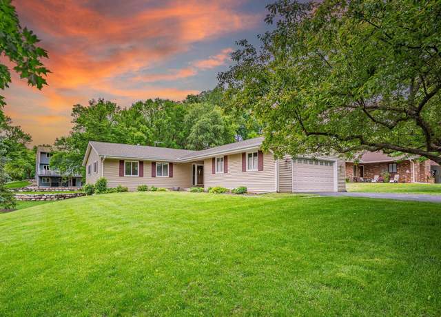 Property at 14140 Vale Ct, Eden Prairie, MN 55346, 4 beds, 3 baths