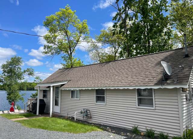 Property at 919 Park Dr #1, Balsam Lake, WI 54810, 2 beds, 1 bath