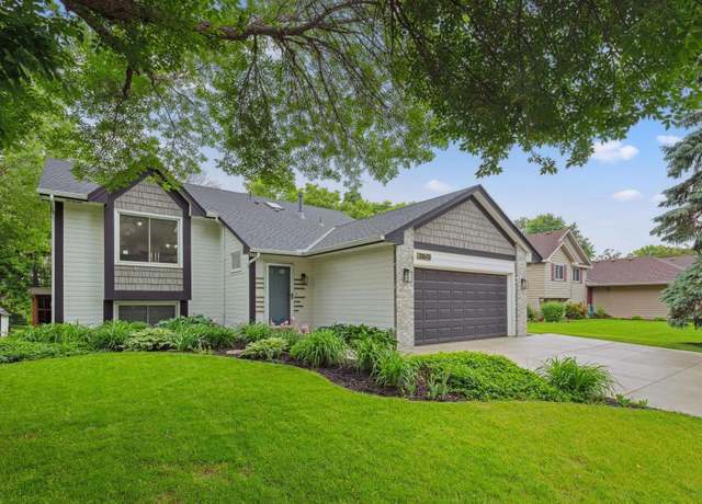 Property at 20670 India Ave, Lakeville, MN 55044, 3 beds, 2 baths