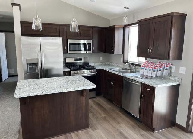 Property at 960 2 1/2 Ave SW, Rice, MN 56367, 2 beds, 1 bath