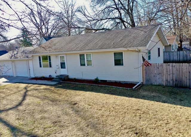 Property at 1215 Gorton Ave NW, Willmar, MN 56201, 4 beds, 2 baths