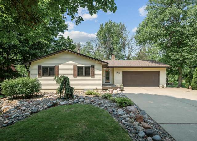 Property at 805 Ithaca Ln N, Plymouth, MN 55447, 3 beds, 2 baths