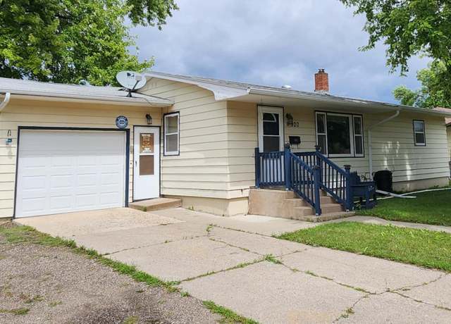 Property at 920 6th St SW, Valley City, ND 58072, 3 beds, 2 baths