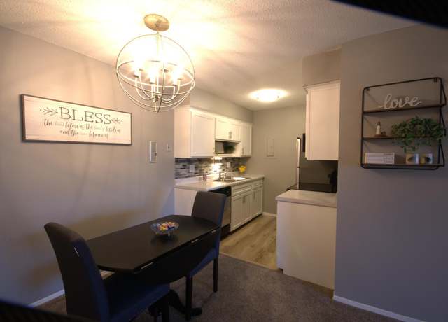 Property at 2720 Dale St N Unit C212, Roseville, MN 55113, 1 bed, 1 bath
