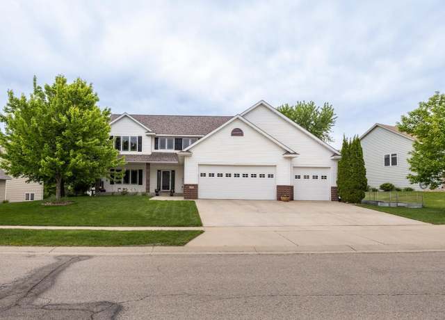 Property at 2320 Crimson Ridge Cir NW, Rochester, MN 55901, 5 beds, 4 baths