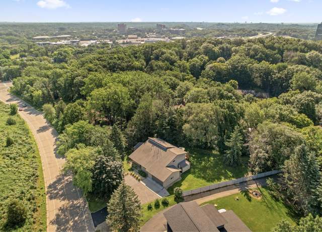 Property at 11409 Bren Rd, Minnetonka, MN 55343, 4 beds, 3 baths