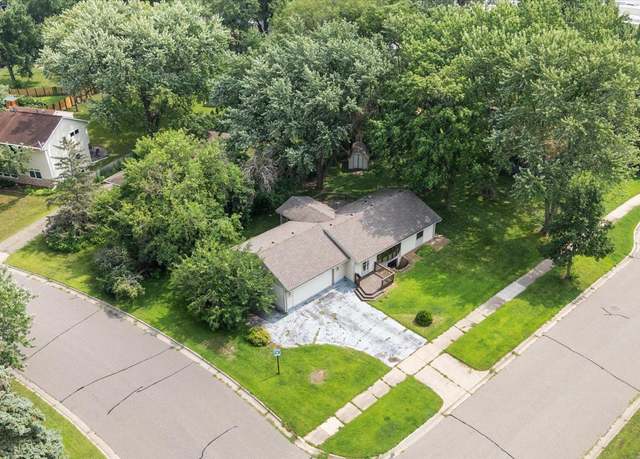 Property at 7725 Xerxes Ave S, Richfield, MN 55423, 3 beds, 2 baths