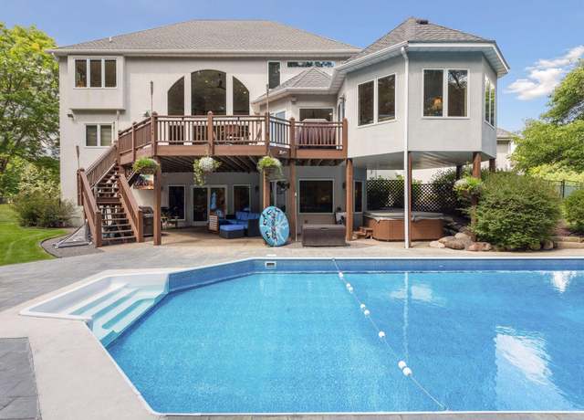 Property at 960 Bayside Ln, Minnetrista, MN 55364, 5 beds, 4 baths