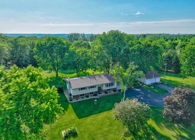 Property at 954 County Road T, Hammond, WI 54015, 4 beds, 2 baths