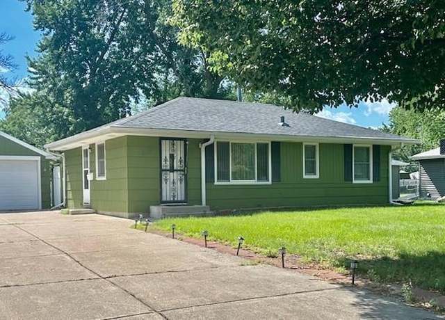Property at 11610 Larch St NW, Coon Rapids, MN 55448, 3 beds, 2 baths