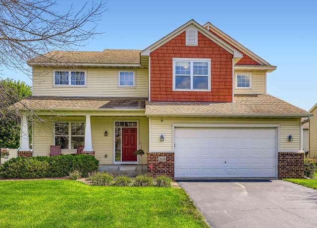 Property at 2113 Sandhill Dr, Shakopee, MN 55379, 4 beds, 4 baths