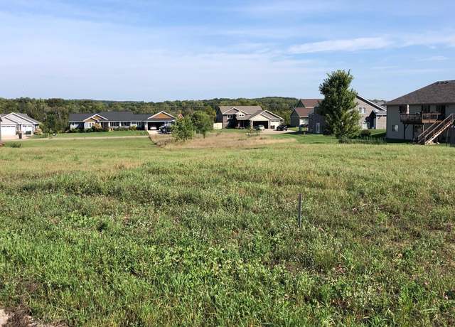 Property at 303 Estate Dr, Avon, MN 56310