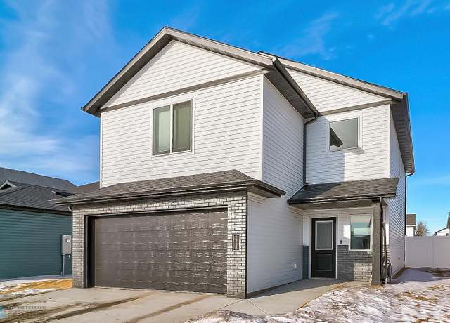 Property at 1258 Rachel Dr W, West Fargo, ND 58078, 3 beds, 3 baths