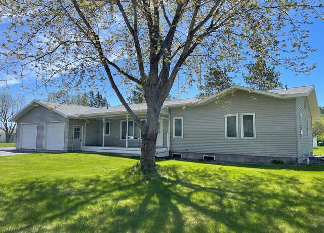 Property at 14467 Lowery Dr, Little Falls, MN 56345, 5 beds, 3 baths